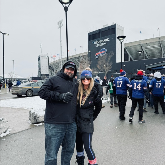 Live listing - Picture 4 of 8